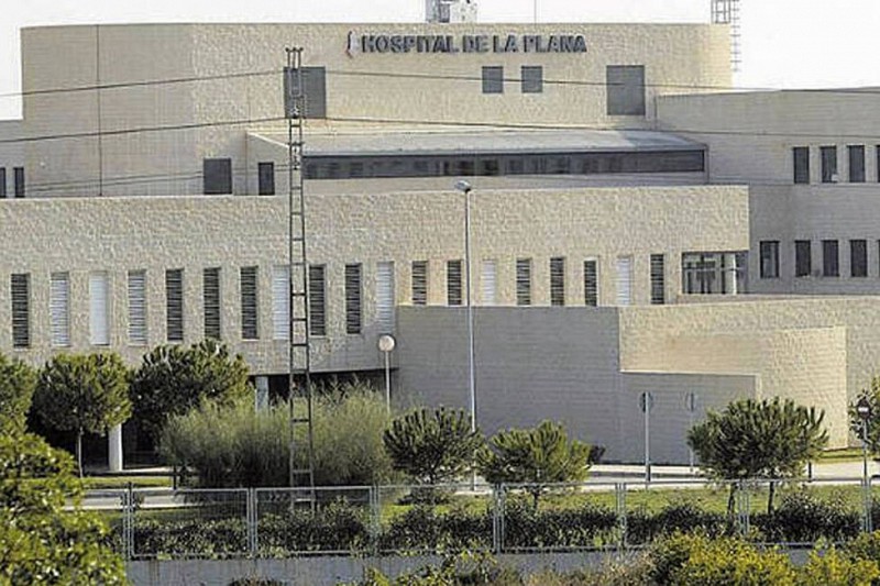 El COMCAS apoya a los profesionales del Hospital la Plana