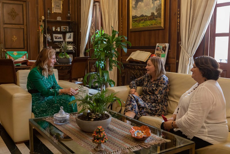 La doctora Eva Suárez se reúne con la alcaldesa de Castellón y la rectora de la UJI